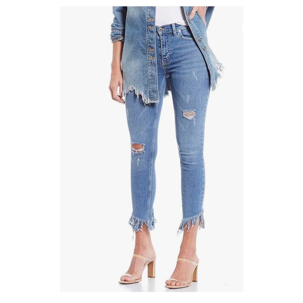 We The FREE PEOPLE Jeans Mid Rise Great Heights Frayed Raw Hem Blue Crop 26 Boho